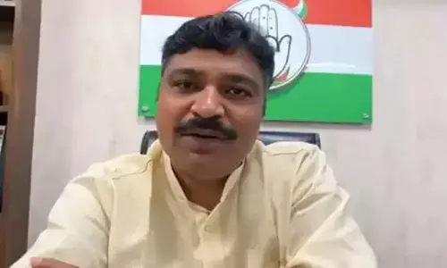 जबरदस्ती बुलाए गए लोग, फिर भी खाली रही कुर्सियां : टीकाराम जूली