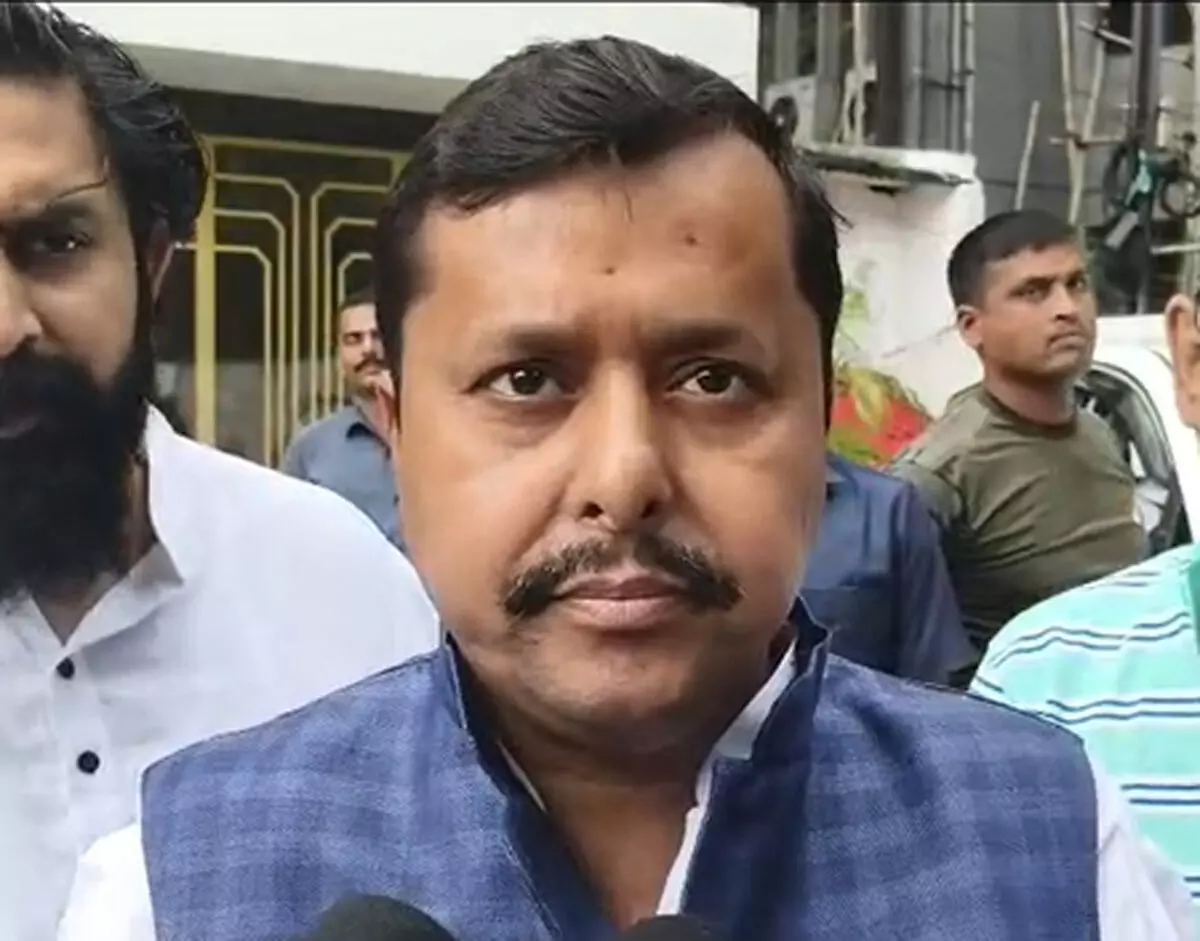 अभी घर से बाहर निकलने की हिम्मत नहीं जुटा पा रहे विपक्ष के नेता: नितिन नबीन अभी घर से बाहर निकलने की हिम्मत नहीं जुटा पा रहे विपक्ष के नेता: नितिन नबीन