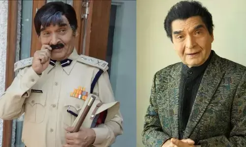 अभिनेता गोवर्धन असरानी का हुआ निधन, 84 साल की उम्र में ली आखिरी सांस अभिनेता गोवर्धन असरानी का हुआ निधन, 84 साल की उम्र में ली आखिरी सांस