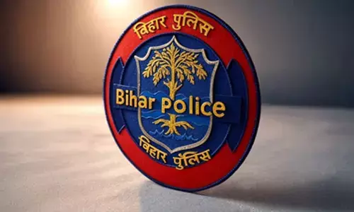 जमुई में पुलिस की बड़ी कार्रवाई, एके-47 की लोडेड मैगजीन और कारतूस बरामद