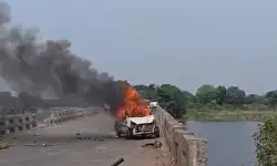 झालावाड़ में नशे में धुत कार चालक ने मचाया कहर, एक की मौत और दो घायल