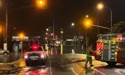 न्यूजीलैंड में मौसम का बिगड़ा मिजाज: आंधी-तूफान से उखड़े पेड़, बिजली आपूर्ति बाधित न्यूजीलैंड में मौसम का बिगड़ा मिजाज: आंधी-तूफान से उखड़े पेड़, बिजली आपूर्ति बाधित