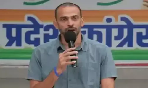बिहार में एनडीए के पास न विजन है और न चेहरा: कृष्णा अल्लावरु बिहार में एनडीए के पास न विजन है और न चेहरा: कृष्णा अल्लावरु