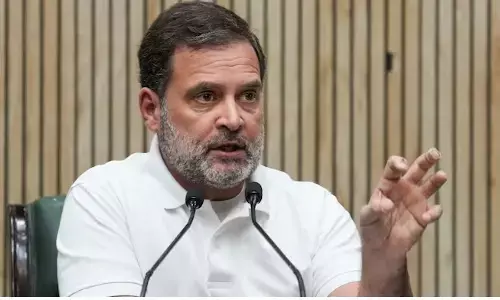 राहुल गांधी ने कुरनूल में बस हादसे पर जताया दुःख, सार्वजनिक परिवहन की सुरक्षा व्यवस्थाओं पर उठाए सवाल