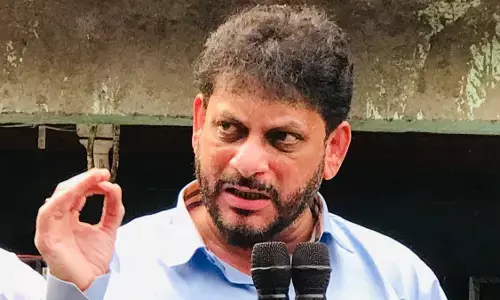 महागठबंधन ने फिर मुसलमानों को नजरअंदाज किया : वारिस पठान का तीखा हमला महागठबंधन ने फिर मुसलमानों को नजरअंदाज किया : वारिस पठान का तीखा हमला