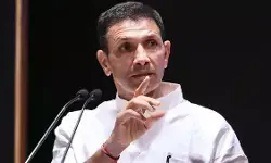 इंदौर में ऑस्ट्रेलियाई महिला खिलाड़ी से छेड़छाड़ : कांग्रेस ने कानून व्यवस्था पर उठाए सवाल इंदौर में ऑस्ट्रेलियाई महिला खिलाड़ी से छेड़छाड़ : कांग्रेस ने कानून व्यवस्था पर उठाए सवाल
