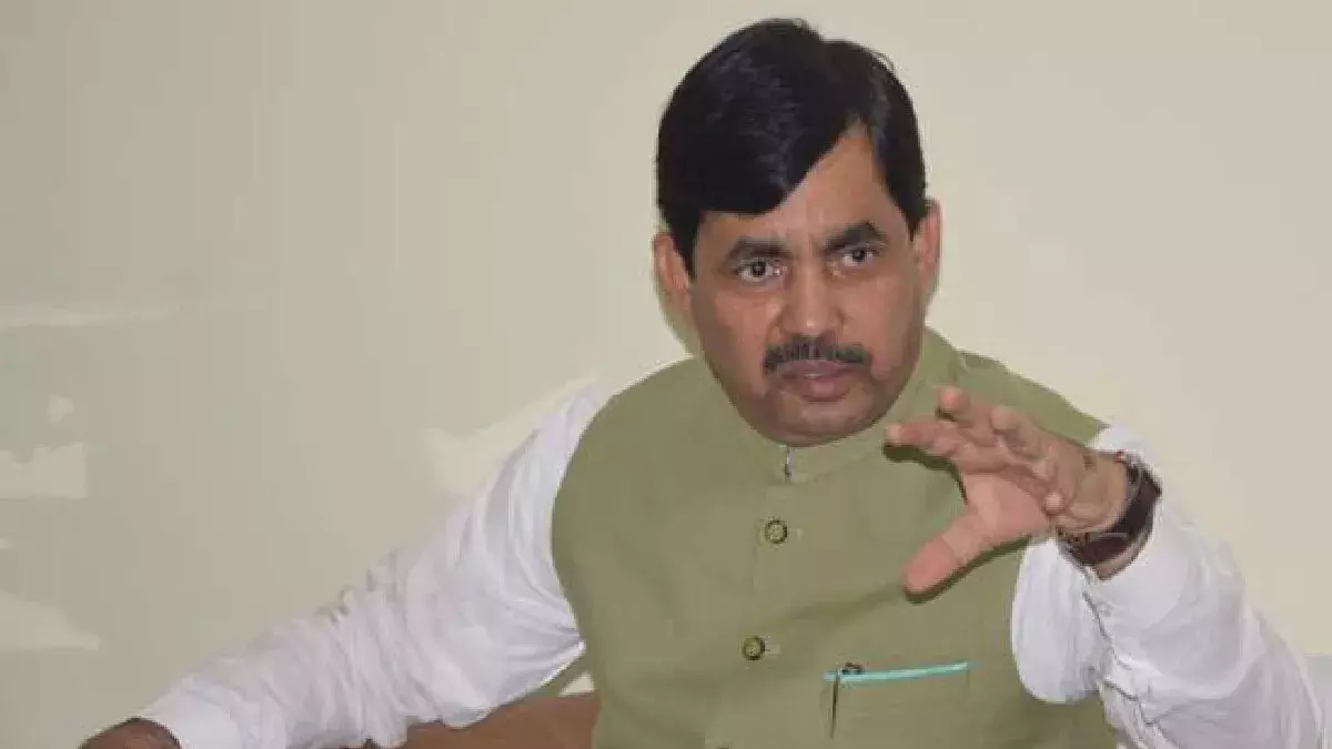 महागठबंधन मुस्लिमों से वोट तो लेता है, नेतृत्व नहीं देता : शाहनवाज हुसैन महागठबंधन मुस्लिमों से वोट तो लेता है, नेतृत्व नहीं देता : शाहनवाज हुसैन