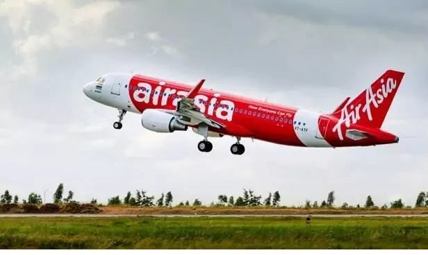 चेन्नई में एयर एशिया की आपातकालीन लैंडिंग, विमान के इंजन में फंस गया था पक्षी चेन्नई में एयर एशिया की आपातकालीन लैंडिंग, विमान के इंजन में फंस गया था पक्षी