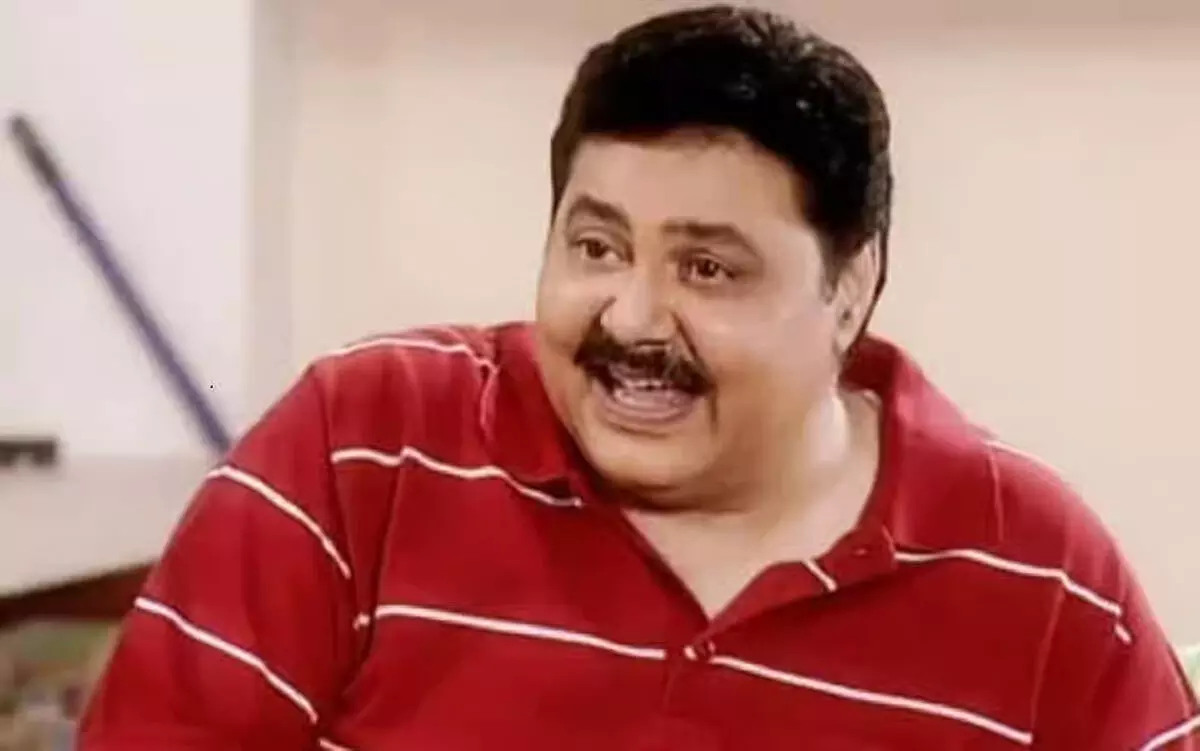 जब शाहरुख खान को हंसता देख आग बबूला हो गए थे सतीश शाह, डायरेक्टर फराह खान से की थी शिकायत जब शाहरुख खान को हंसता देख आग बबूला हो गए थे सतीश शाह, डायरेक्टर फराह खान से की थी शिकायत