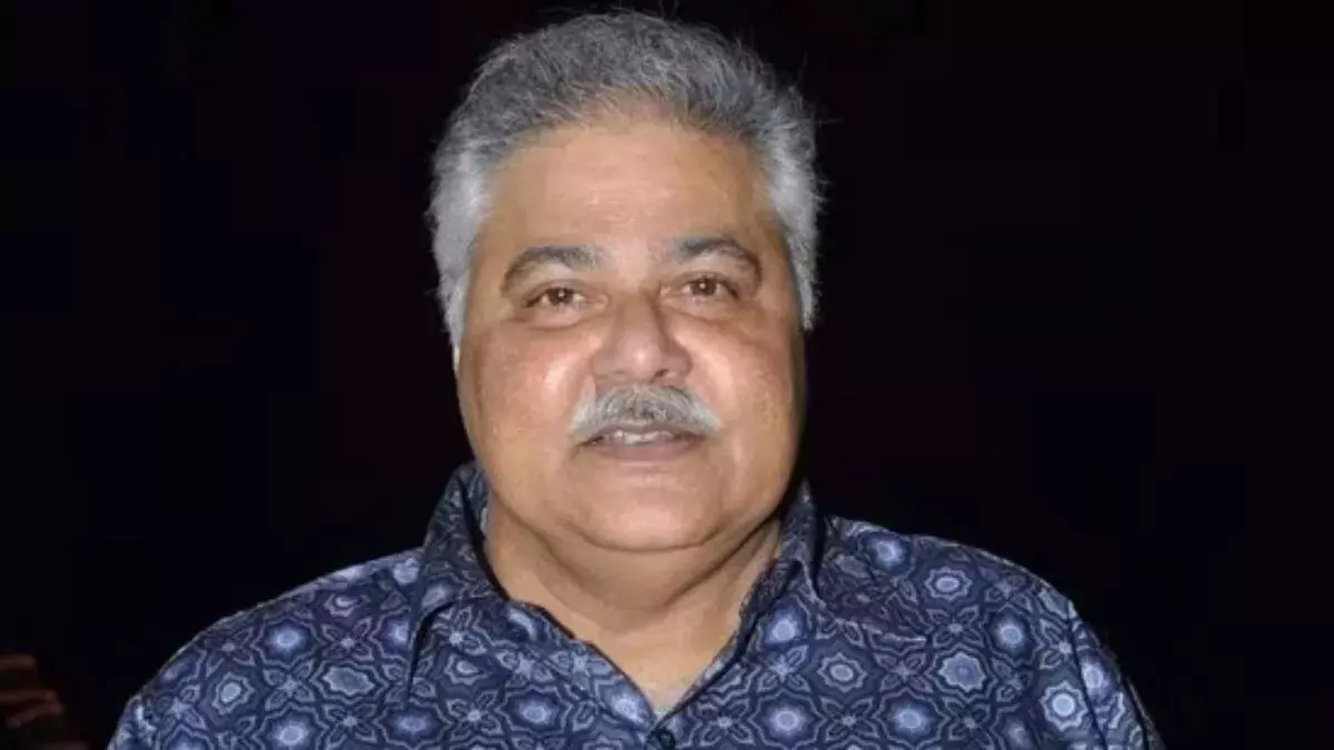 एम्बुलेंस में सतीश शाह को दी गई थी सीपीआर, हिंदुजा अस्पताल ने जारी किया बयान एम्बुलेंस में सतीश शाह को दी गई थी सीपीआर, हिंदुजा अस्पताल ने जारी किया बयान