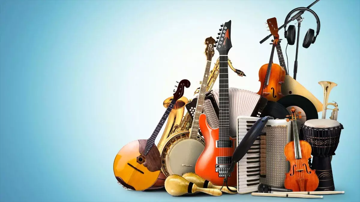 लोक ही मूल है, लोक ही सनातन : विजया भारती