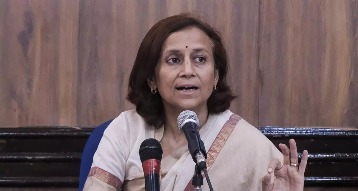 सोनम वांगचुक की गिरफ्तारी पर पत्नी बोली- उनका विश्वास अटल है, सत्य की ही जीत होगी सोनम वांगचुक की गिरफ्तारी पर पत्नी बोली- उनका विश्वास अटल है, सत्य की ही जीत होगी