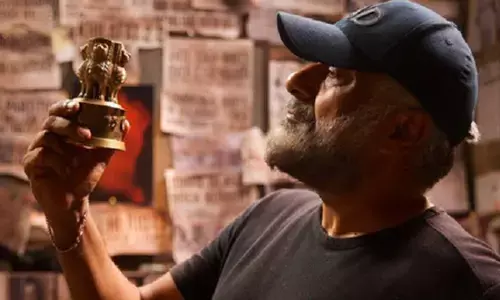 द कश्मीर फाइल्स में सतीश शाह को कास्ट करना चाहते थे विवेक अग्निहोत्री, डायलॉग पर नहीं बन पाई बात द कश्मीर फाइल्स में सतीश शाह को कास्ट करना चाहते थे विवेक अग्निहोत्री, डायलॉग पर नहीं बन पाई बात