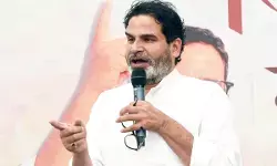 नए विवाद में फंसे प्रशांत किशोर, दो राज्यों के वोटर लिस्ट में निकला नाम