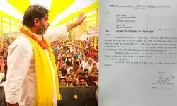 दो वोटर आईडी मामले में प्रशांत किशोर को चुनाव आयोग ने भेजा नोटिस, तीन दिन में मांगा जवाब दो वोटर आईडी मामले में प्रशांत किशोर को चुनाव आयोग ने भेजा नोटिस, तीन दिन में मांगा जवाब