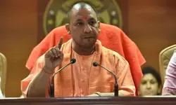 यूपी में बड़ा प्रशासनिक फेरबदल : 46 आईएएस अधिकारियों के तबादले