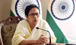 ममता बनर्जी ने ज्ञानेश कुमार को लिखा पत्र, एसआईआर को तुरंत रोकने की मांग की