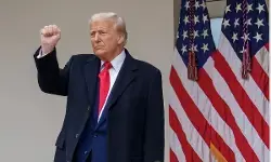 ट्रंप पहुंचे दक्षिण कोरिया, एपीईसी समिट में ली और जिनपिंग के साथ अलग-अलग बैठकें करेंगे , व्यापार मुद्दों पर करेंगे चर्चा