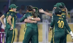 महिला विश्व कप: इंग्लैंड को 125 रन से हराकर पहली बार फाइनल में पहुंची दक्षिण अफ्रीका