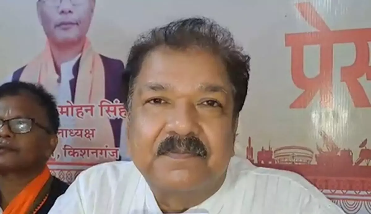 दिलीप जायसवाल का हमला: महागठबंधन का घोषणापत्र सिर्फ जुमलेबाजी दिलीप जायसवाल का हमला: महागठबंधन का घोषणापत्र सिर्फ जुमलेबाजी