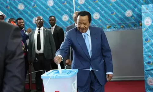 अफ्रीकी संघ ने कैमरून के राष्ट्रपति बिया को पुनः निर्वाचित होने पर दी बधाई