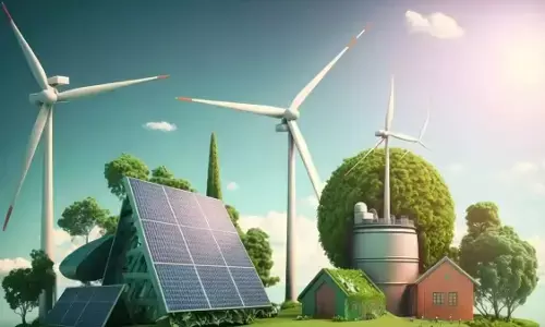 भारत की ऐतिहासिक उपलब्धि! कुल बिजली उत्पादन क्षमता में ग्रीन एनर्जी की हिस्सेदारी बढ़कर 51 प्रतिशत हुई