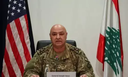 इजरायली रेड में मारा गया लेबनानी कर्मचारी: भड़के राष्ट्रपति आउन, बोले तैयार रहे सेना