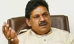 कीर्ति आजाद का हमला : भाजपा वादों से नहीं, धर्म से लड़ती है चुनाव