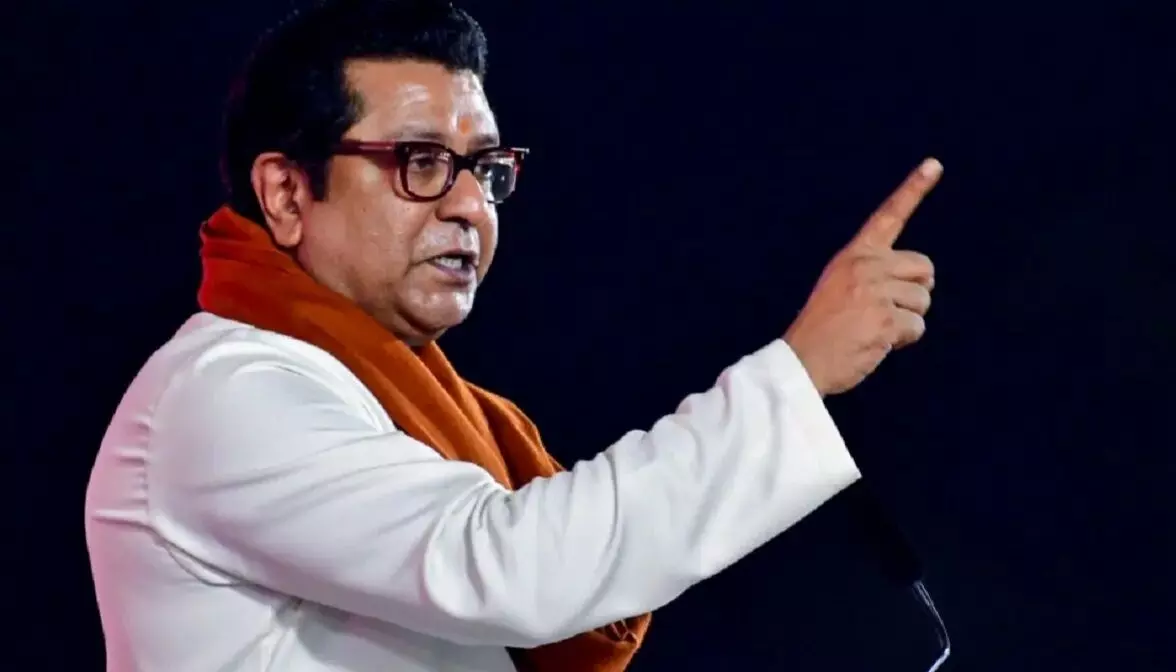 महाराष्ट्र : वोटर लिस्ट में गड़बड़ी के खिलाफ महा विकास अघाड़ी का सत्याचार मोर्चा, कानूनी कार्रवाई की दी चेतावनी महाराष्ट्र : वोटर लिस्ट में गड़बड़ी के खिलाफ महा विकास अघाड़ी का सत्याचार मोर्चा, कानूनी कार्रवाई की दी चेतावनी