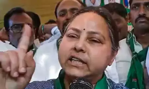 मीसा भारती ने सीएम योगी पर साधा निशाना, कहा - बुलडोजर चलाने वाले नेताओं की बिहार में नहीं होनी चाहिए एंट्री मीसा भारती ने सीएम योगी पर साधा निशाना, कहा - बुलडोजर चलाने वाले नेताओं की बिहार में नहीं होनी चाहिए एंट्री