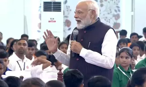 दिल की बात कार्यक्रम : पीएम मोदी को अपने बीच पाकर उत्साहित हुए बच्चे, देश सेवा है सपना