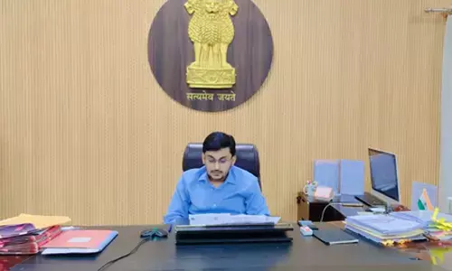 मुजफ्फरपुर के डीएम ने चुनाव तैयारियों की समीक्षा की, अधिकारियों को दिए सख्त निर्देश