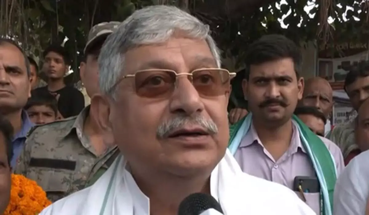 अनंत सिंह की गिरफ्तारी पर ललन सिंह का दावा– यह पूरी घटना एक साजिश है अनंत सिंह की गिरफ्तारी पर ललन सिंह का दावा– यह पूरी घटना एक साजिश है