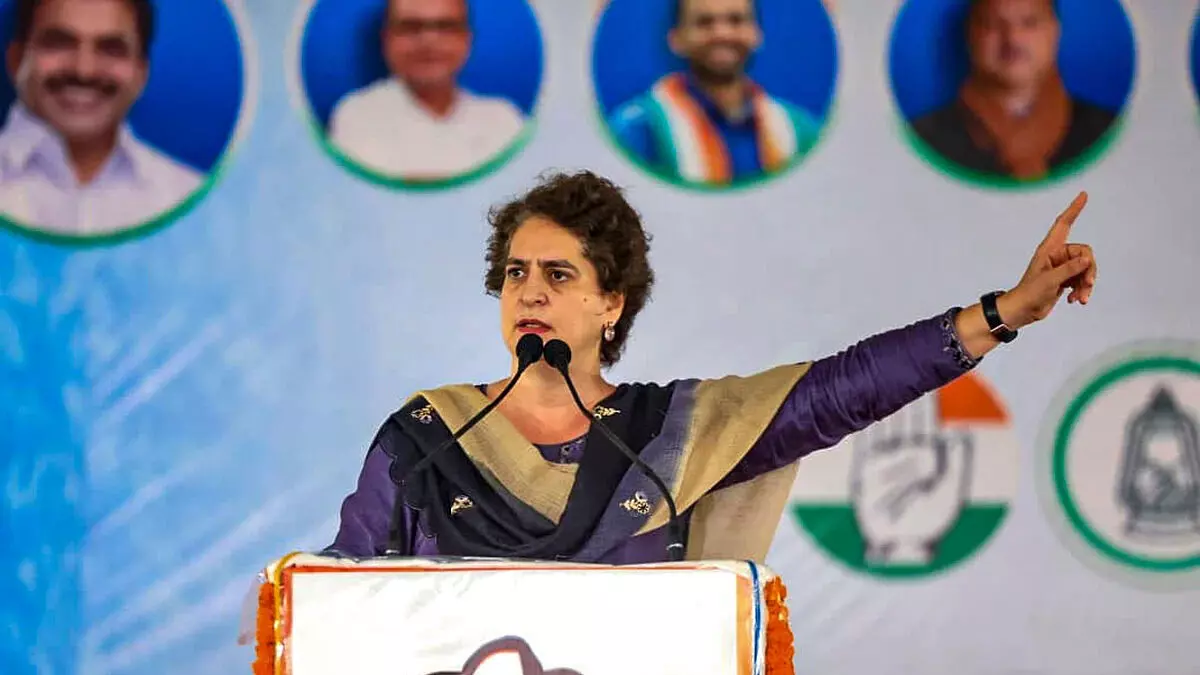 मेरा भाई देशभक्त है, सेना का अपमान नहीं कर सकता : प्रियंका गांधी मेरा भाई देशभक्त है, सेना का अपमान नहीं कर सकता : प्रियंका गांधी