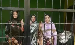 पाकिस्तान ने बलूच कार्यकर्ताओं को आतंकवाद विरोधी अधिनियम के तहत रखा, मानवाधिकार समूहों ने की निंदा पाकिस्तान ने बलूच कार्यकर्ताओं को आतंकवाद विरोधी अधिनियम के तहत रखा, मानवाधिकार समूहों ने की निंदा