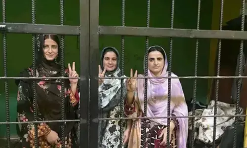 पाकिस्तान ने बलूच कार्यकर्ताओं को आतंकवाद विरोधी अधिनियम के तहत रखा, मानवाधिकार समूहों ने की निंदा