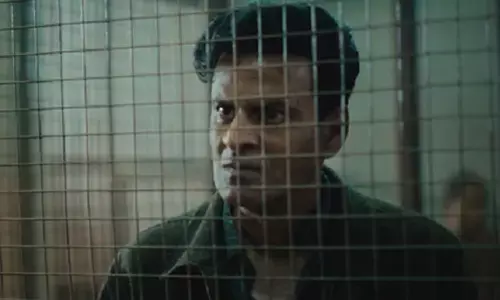 द फैमिली मैन 3 का ट्रेलर रिलीज, इस बार श्रीकांत तिवारी के हालात पहले से ज्यादा दिखे खतरनाक