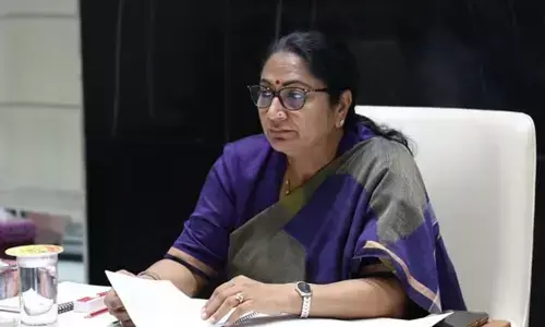 दिल्ली में अब चरणबद्ध समय पर खुलेंगे सरकारी व निगम कार्यालय : रेखा गुप्ता