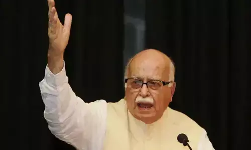 लालकृष्ण आडवाणी : विचार, निष्ठा और राष्ट्रसेवा के प्रतीक लालकृष्ण आडवाणी : विचार, निष्ठा और राष्ट्रसेवा के प्रतीक