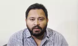 तेजस्वी यादव ने जनता से किया वादा, कहा- प्राण झोंककर अपना हर वचन, हर प्रण पूरा करूंगा तेजस्वी यादव ने जनता से किया वादा, कहा- प्राण झोंककर अपना हर वचन, हर प्रण पूरा करूंगा