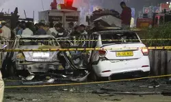 दिल्ली धमाके पर बोले प्रत्यक्षदर्शी, मदद के लिए आगे आए कई राहगीर