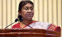 दिल्ली धमाके पर राष्ट्रपति द्रौपदी मुर्मू ने जताया दुख, तेजस्वी समेत कई नेताओं ने व्यक्त कीं संवेदनाएं