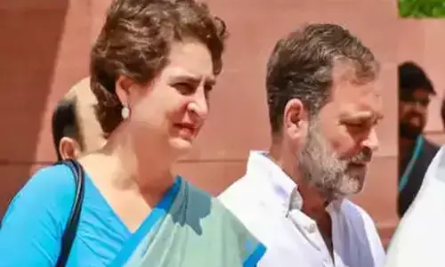 दिल्ली धमाका : राहुल-प्रियंका समेत कई नेताओं ने जताया दुख, घायलों के शीघ्र स्वस्थ होने की कामना दिल्ली धमाका : राहुल-प्रियंका समेत कई नेताओं ने जताया दुख, घायलों के शीघ्र स्वस्थ होने की कामना