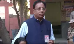 बिहार चुनाव : बेतिया में सांसद संजय जायसवाल ने डाला वोट, कहा- वोट ही सबसे बड़ा दान बिहार चुनाव : बेतिया में सांसद संजय जायसवाल ने डाला वोट, कहा- वोट ही सबसे बड़ा दान