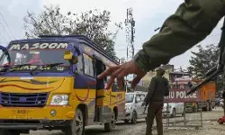 दिल्ली बम विस्फोट के चलते जम्मू कश्मीर में कड़ी सुरक्षा, प्रमुख मुख्य मार्गों पर वाहनों की जांच की गई तेज