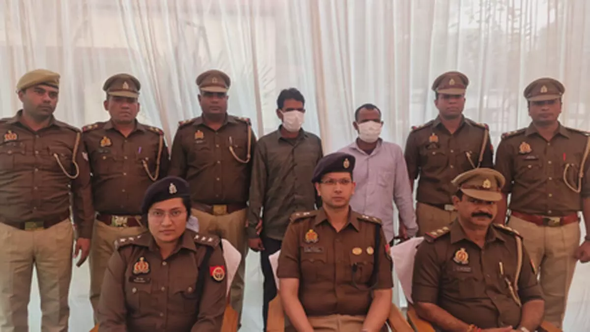 जीएसटी के नाम पर करोड़ों रुपए की हेराफेरी करने वाले गिरोह का खुलासा, दो आरोपी गिरफ्तार जीएसटी के नाम पर करोड़ों रुपए की हेराफेरी करने वाले गिरोह का खुलासा, दो आरोपी गिरफ्तार