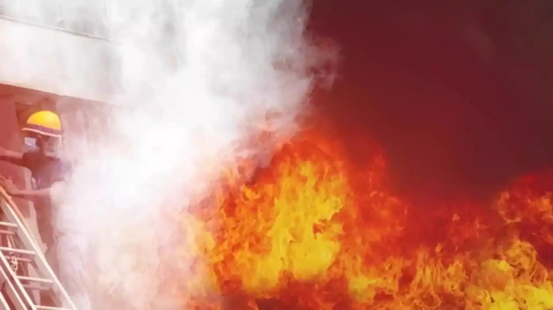 पाकिस्तान : इस्लामाबाद में कोर्ट के बाहर जोरदार धमाका, 6 लोग घायल