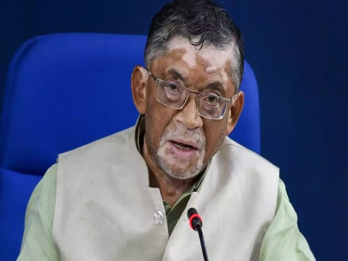 झारखंड में निजी कॉलेजों की मनमानी फीस पर लगेगी लगाम, राज्यपाल ने बिल को दी मंजूरी झारखंड में निजी कॉलेजों की मनमानी फीस पर लगेगी लगाम, राज्यपाल ने बिल को दी मंजूरी