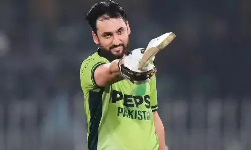 वनडे सीरीज : सलमान आगा का शतक, पाकिस्तान ने श्रीलंका को दिया 300 रन का लक्ष्य