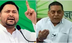 नीरज कुमार का तंज : 14 नवंबर के बाद तेजस्वी यादव बन जाएंगे प्रवासी बिहारी